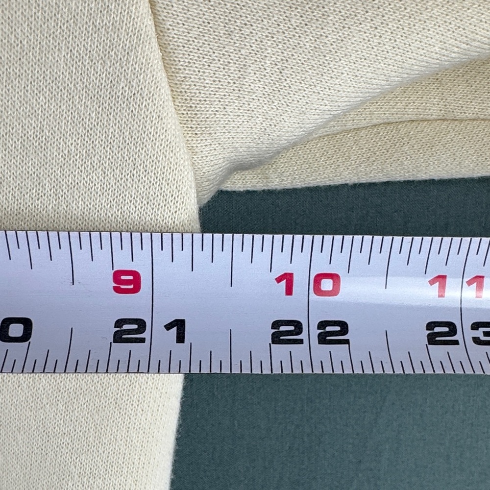 Gucci Cream Pullover Hoodie with Green and Red Stripe Logo - Picture 10 of 11